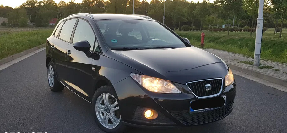 seat Seat Ibiza cena 15500 przebieg: 205000, rok produkcji 2011 z Wrocław